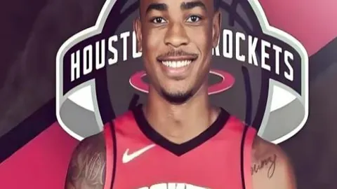 陈巧珠助中国女队边路头球得分